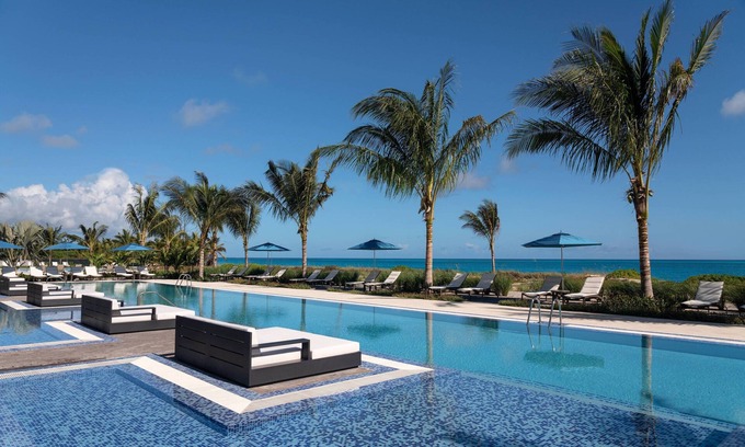 Grace Bay Hotel | The Ritz-Carlton, Turks & Caicos