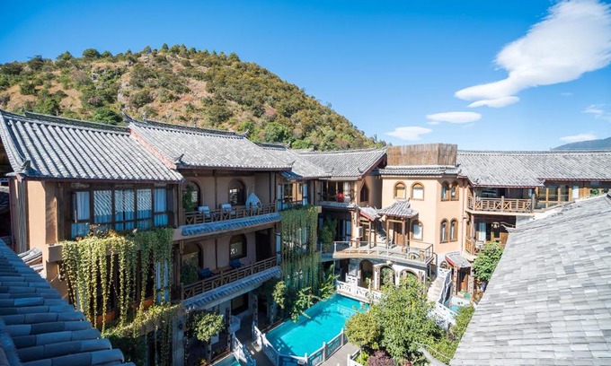 Shuhe Old Town House | The Ritz-Man Art Club Lijiang