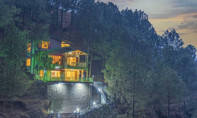 Dharampur Hotel | The Root villa Kasauli
