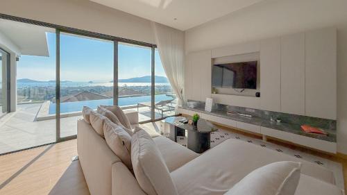 Rawai Villa | The Salin Seaview Villas