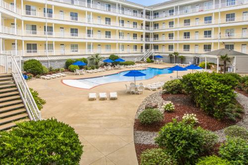 Sandbridge Apartment | The Sandbridge Dunes - Katz Meow 204