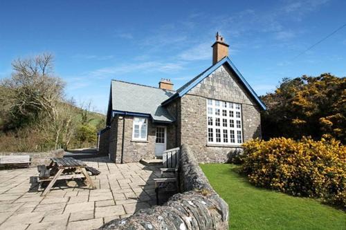 Lynton House | The School House