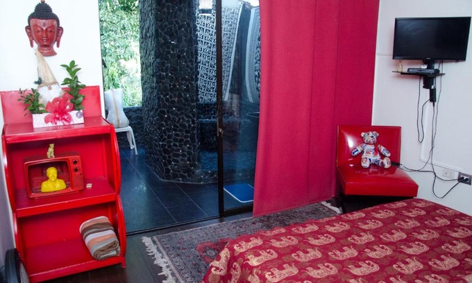 La Estrella Cabin | The Secret Buddha