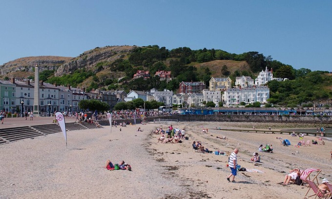 Llandudno House | The Shelbourne