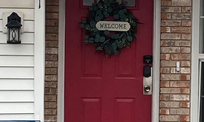Ozark Condo | The Southwest Place II