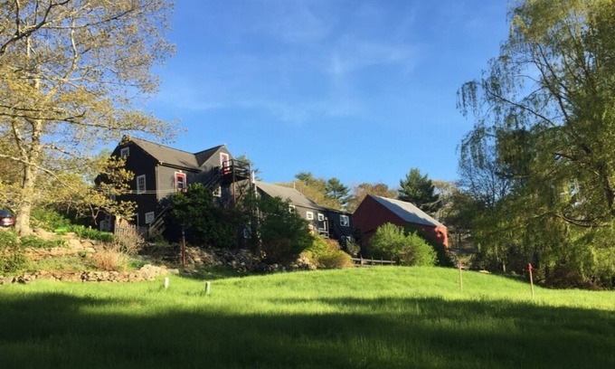 Westport Hotel | The Squire Tarbox Inn