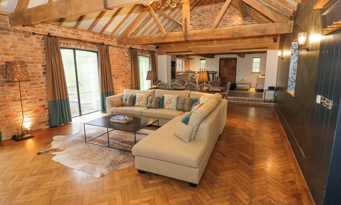 Moreton Cottage | The Stables