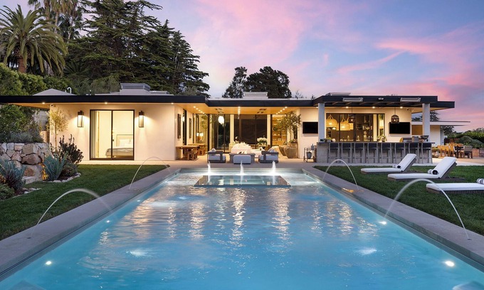 Montecito House | The Starlite House- California Cool Resort Living in Montecito