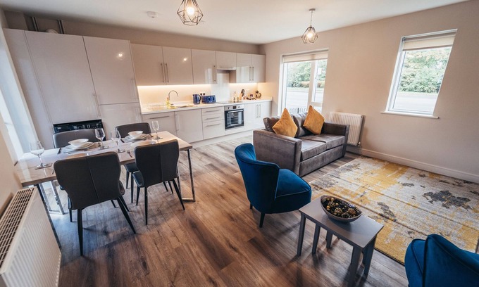 West Bridgford Apartment | The Stay Company Devonshire Court