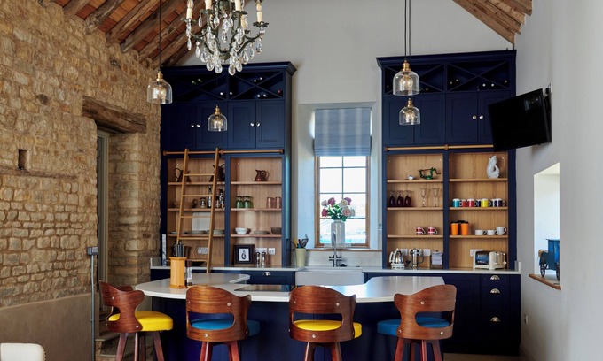 Castle Bytham House | The Studio