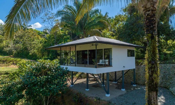 Dominical Villa | The Surf Journey Casita