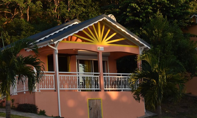 Pointe-Noire House | The Tapeur Bungalow