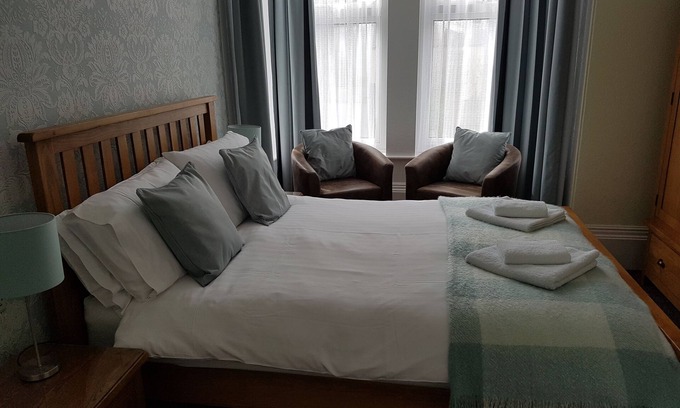 Bridlington Old Town House | The Tennyson