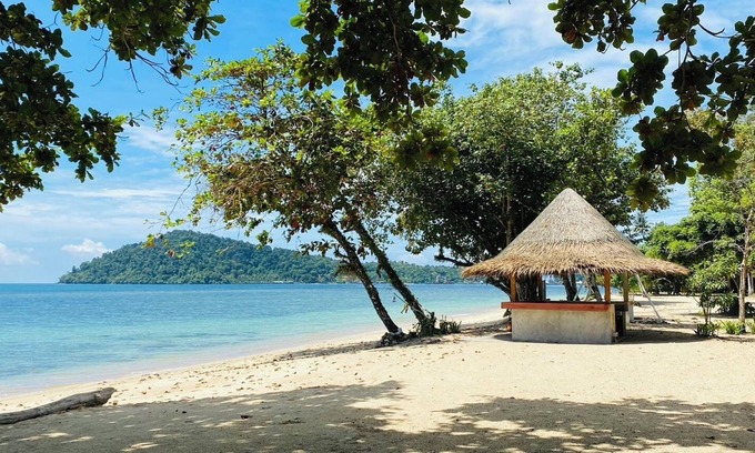 Khong Koi Beach Hotel | The Tropical Beach Resort