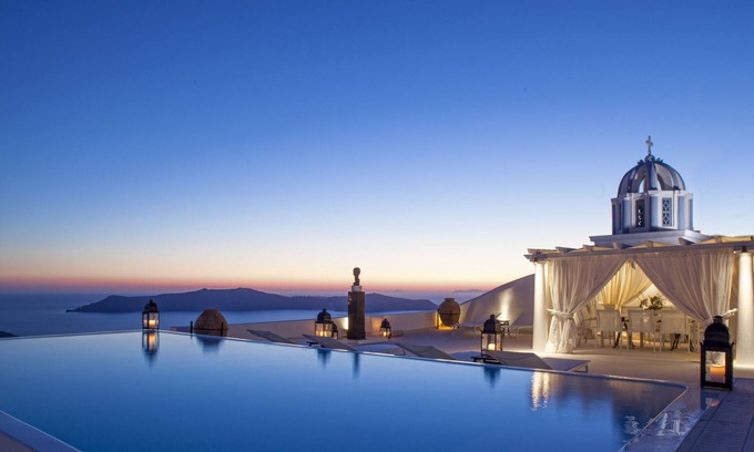 Firostefani Hotel | The Tsitouras Collection Hotel