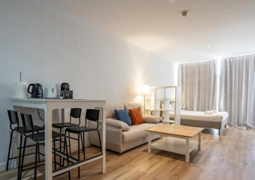 Villa de Vallecas Apartment | The Urban Studio Madrid