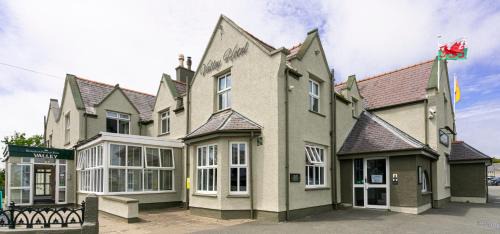 Valley Hotel | The Valley Hotel, Anglesey