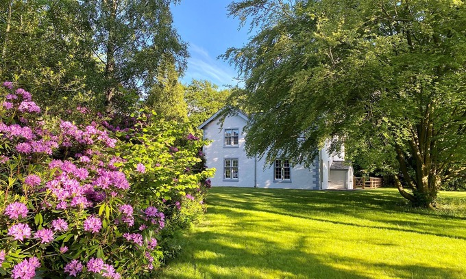 Borrowdale House | THE VICARAGE, family friendly, luxury holiday cottage in Rosthwaite