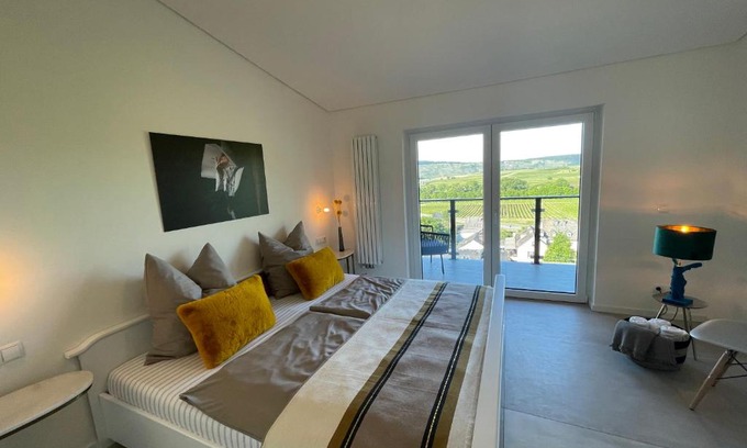 Ensch Apartment | The View