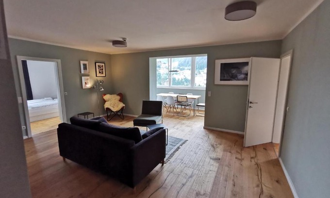 Bad Gastein Apartment | The View - Design Panorama Lodge DAS SCHILLER