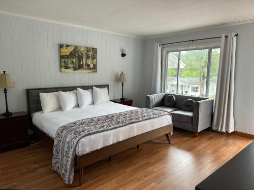 Diamond Point Villa | The Villas on Lake George