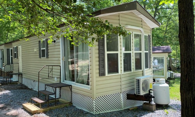 Spotsylvania Resort | The Vintage RV's at Wilderness Presidential Camp Resort by TripForth