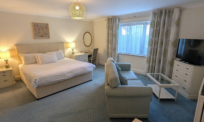 North Petherton Hotel | The Walnut Tree Hotel