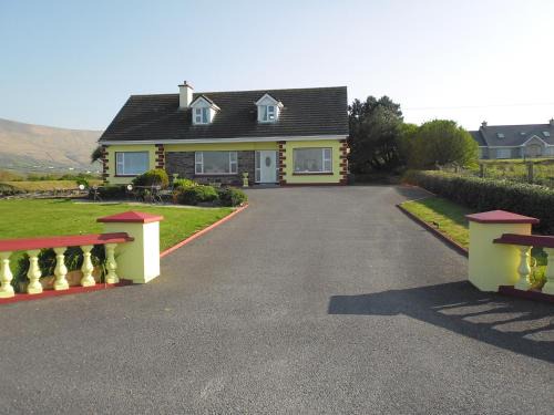 Portmagee Bed & Breakfast | The Waterfront B&B