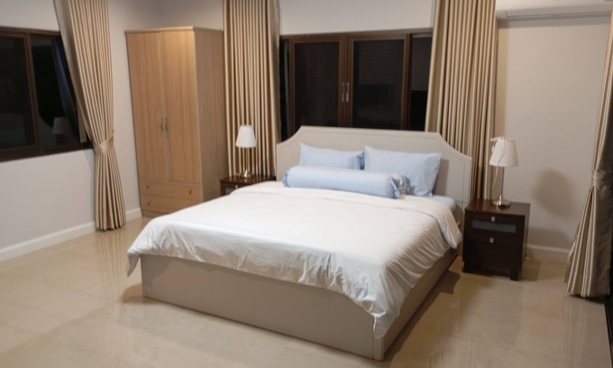 Bang Pakong Villa | The Waterfront Villa Bangpakong, In the Heart of a Golf course