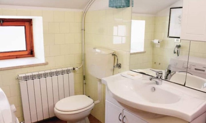 Drusacco Apartment | The Wayfarer's House