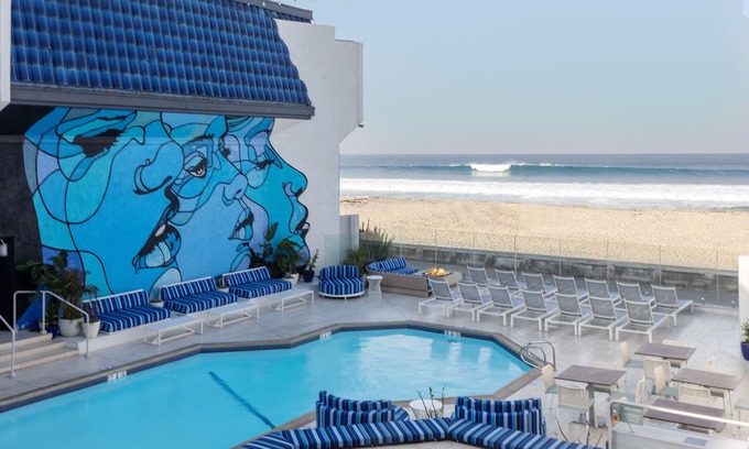 Mission Beach Hotel | The Wayfarer San Diego