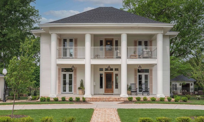 Rogers House | The Welcome Inn - 1.5 mi to Downtown Rogers