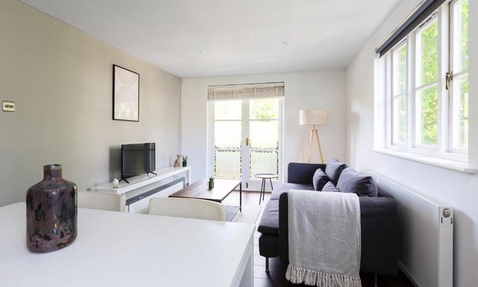 Parsons Green and Walham Apartment | The West Brompton Collection