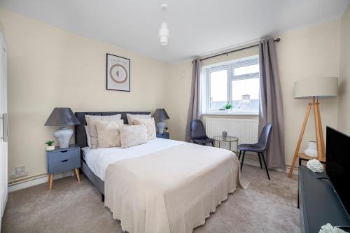 Wandsworth Apartment | The Wimbledon Park Luxury Room