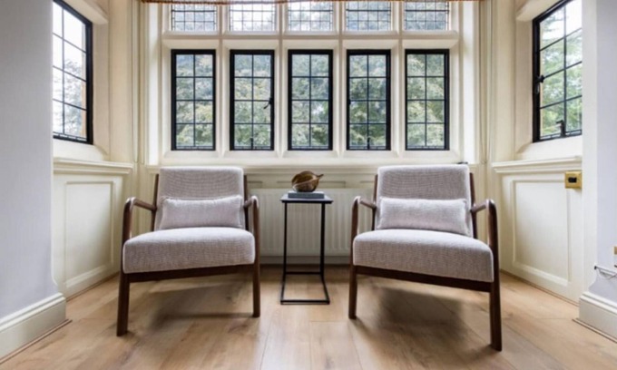 Woking Apartment | The Woking Wonder - Captivating 3bdr Flat With Parking