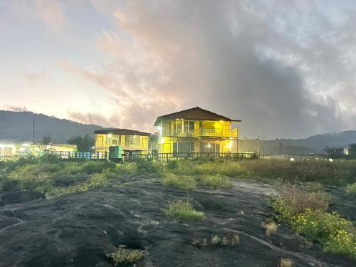 Atvan House | The Wood Resort
