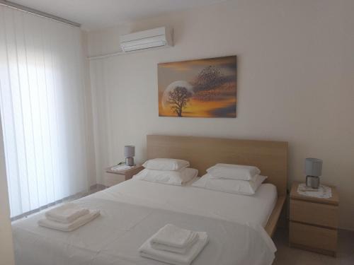 Fanari Apartment | Theos Apartment