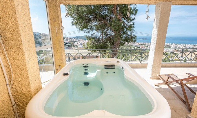 Voula House | Thessalias 6 in Voula