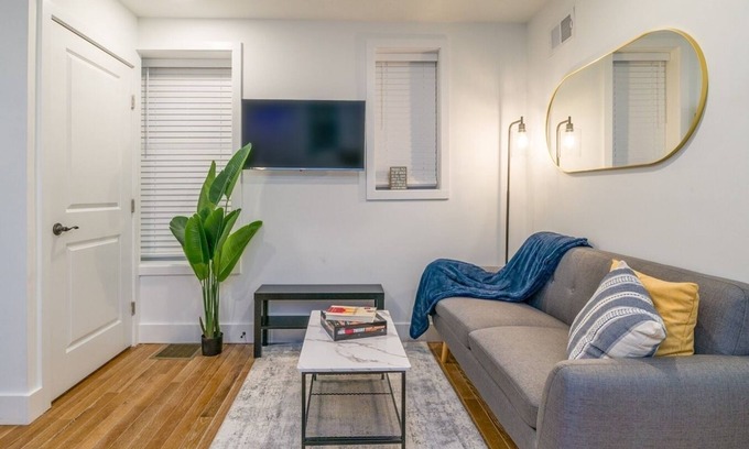 Corn Hill House | This house is a 1 bedroom(s), 1 bathrooms, located in Rochester, NY.