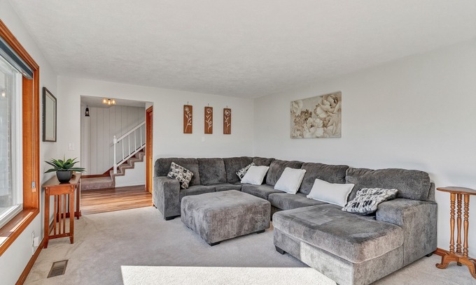 Lebanon House | This house is a 4 bedroom(s), 2.5 bathrooms, located in Lebanon, OR.