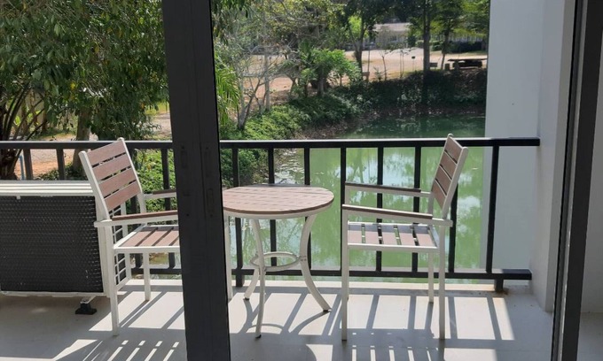 Wang Chan Hotel | Tho Mai Resort