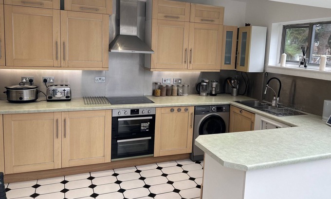 Thornton House | Thornton Lounge Sleeps 4 - City Centre