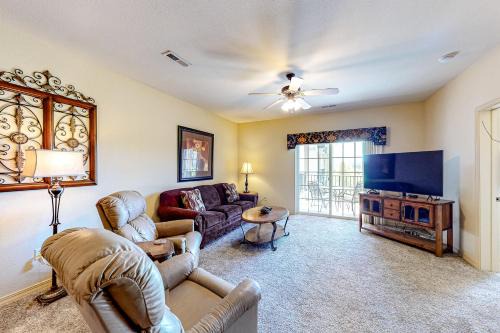 Branson Apartment | Thousand Hills Condo