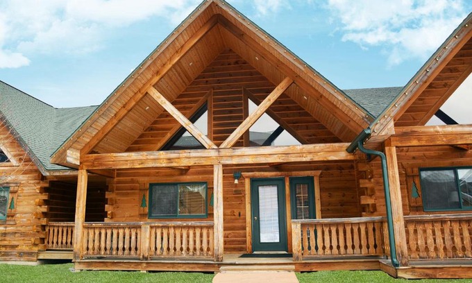 Warrens Hotel | Three Bears Resort, Ascend Hotel Collection
