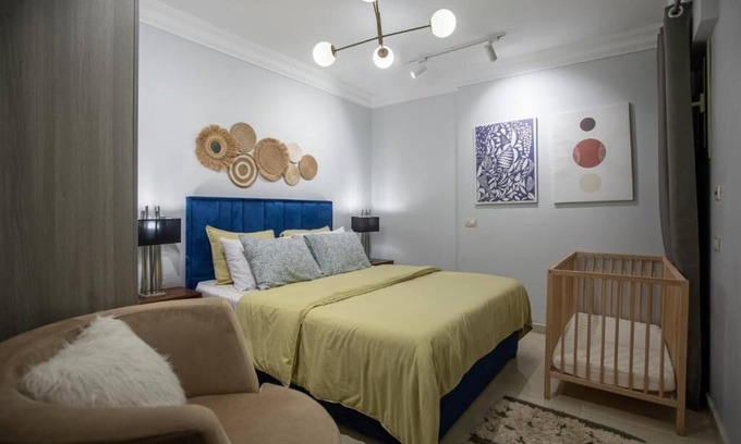 Bab Sharqi Apartment | Three-Bedroom Deluxe Apartment With Sea View