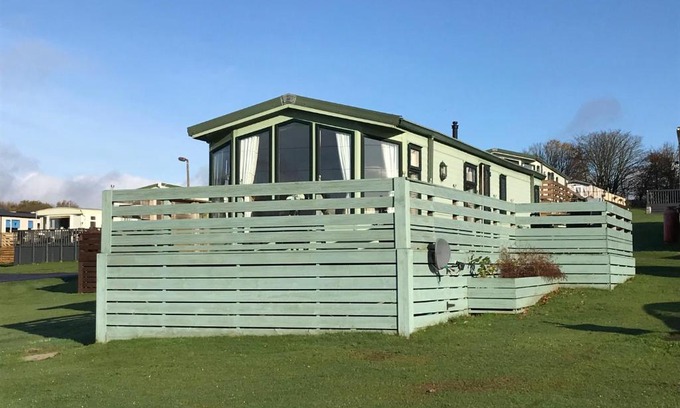 Balminnoch Ski Chalet | Three Lochs Holiday Caravan for Families & Couples