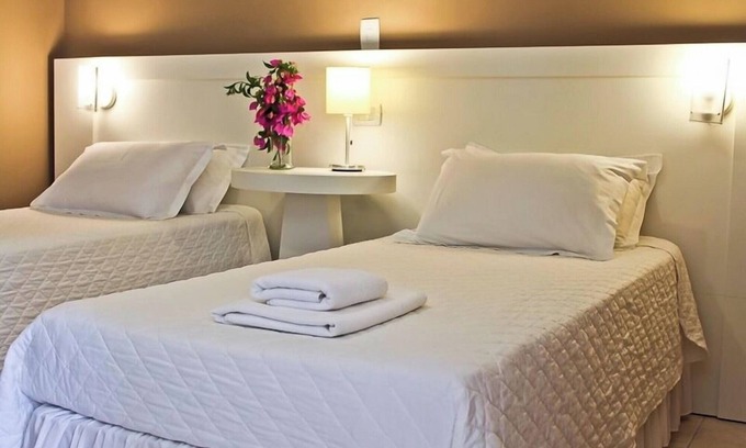 Jaguariaiva Hotel | Three Nature-Focused Twin Room w/Easy Access to Hiking Trail and Waterfalls