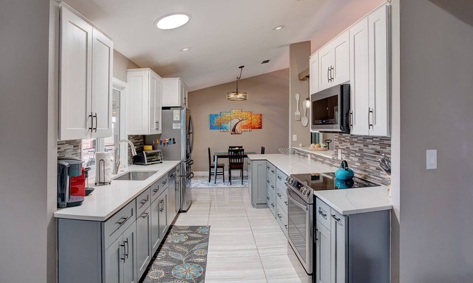 Wellington House | Three Oaks