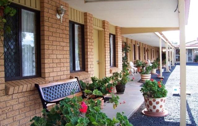 Gilgandra Hotel | Three Ways Motel