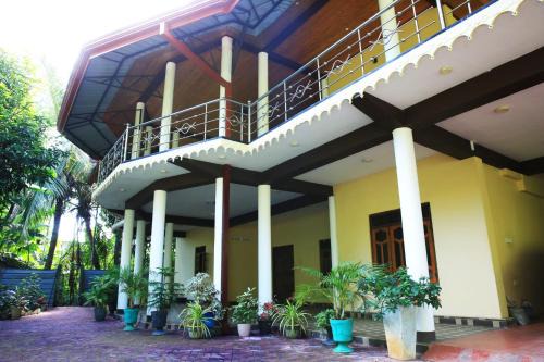 Kilinochchi House | Thulasi Holiday Home